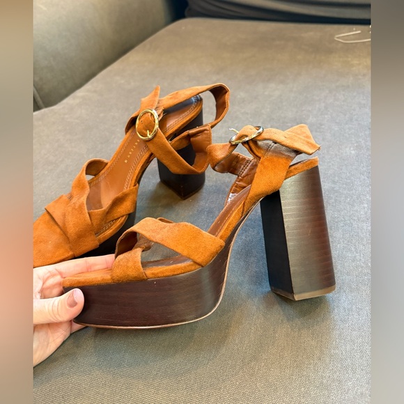 Zara Basic Collection Brown Block Chunky Heeled Sandals Size 7.5 - Picture 5 of 10